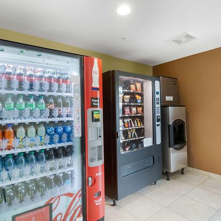 Motel 6 Breaux Bridge, La Екстериор снимка