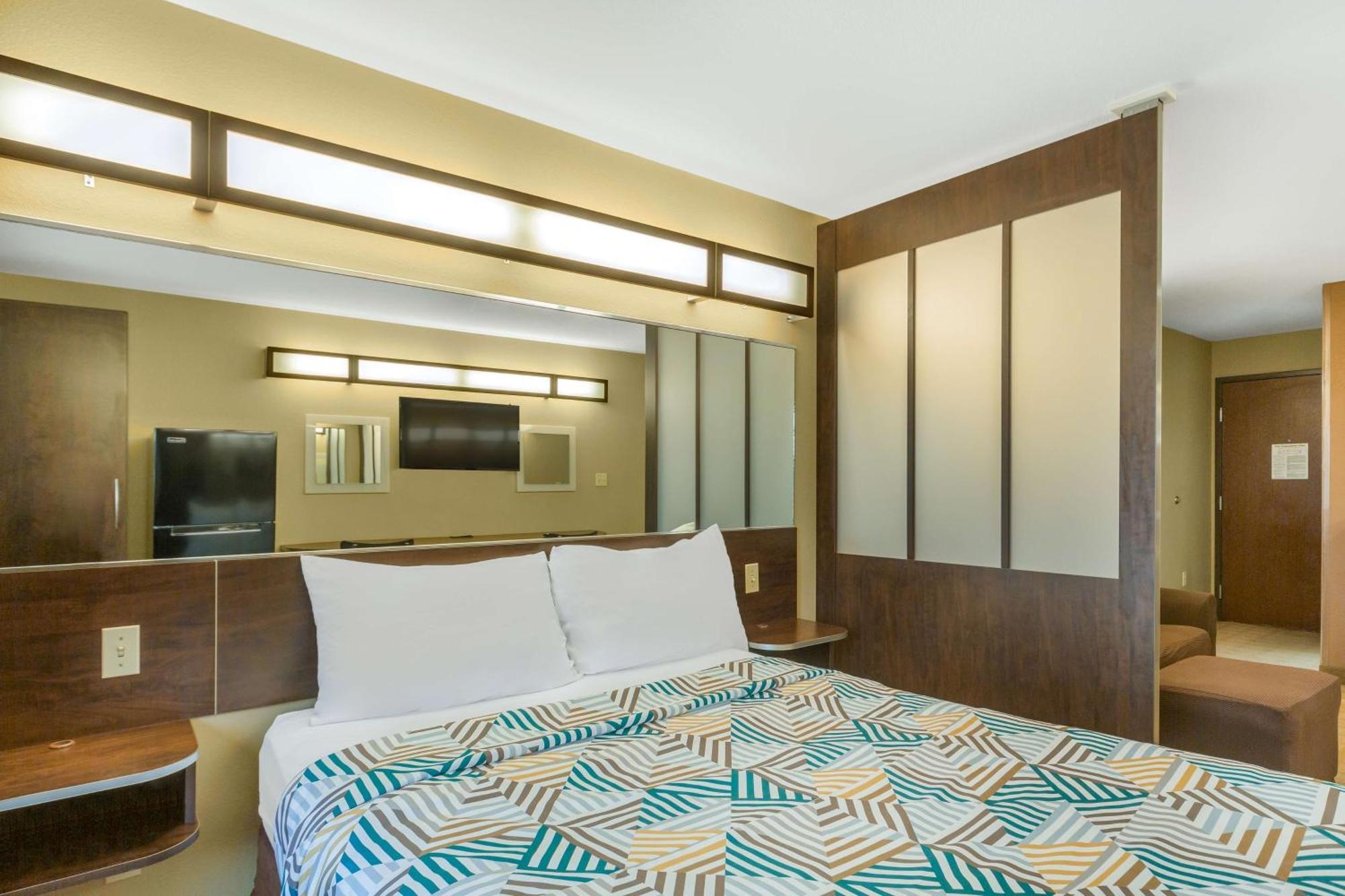 Motel 6 Breaux Bridge, La Екстериор снимка
