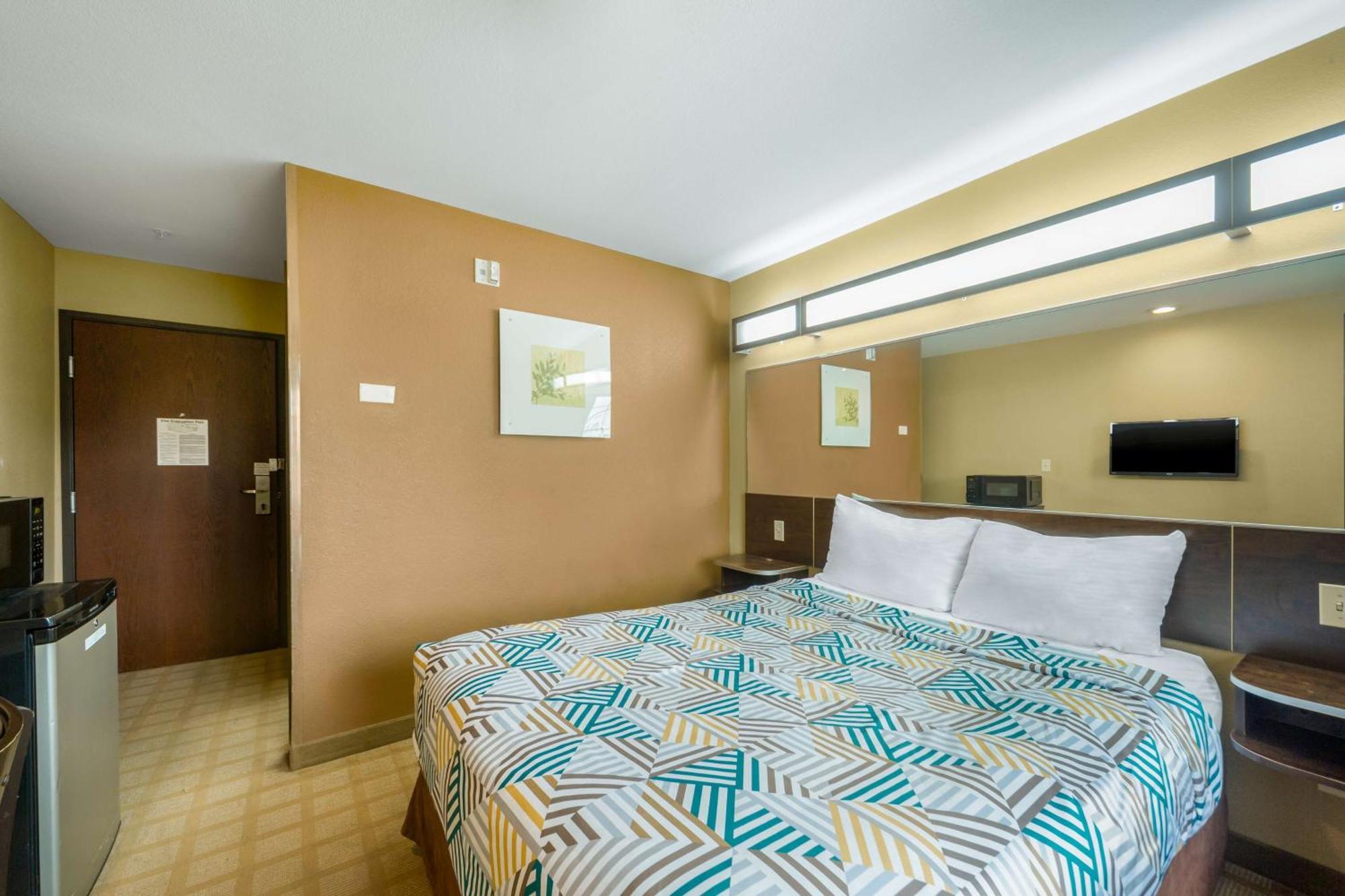 Motel 6 Breaux Bridge, La Екстериор снимка