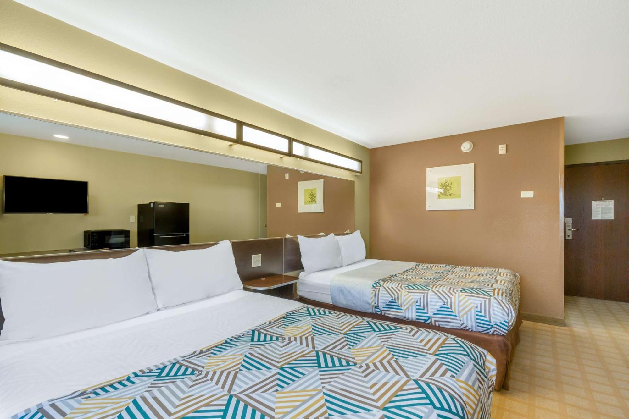 Motel 6 Breaux Bridge, La Екстериор снимка